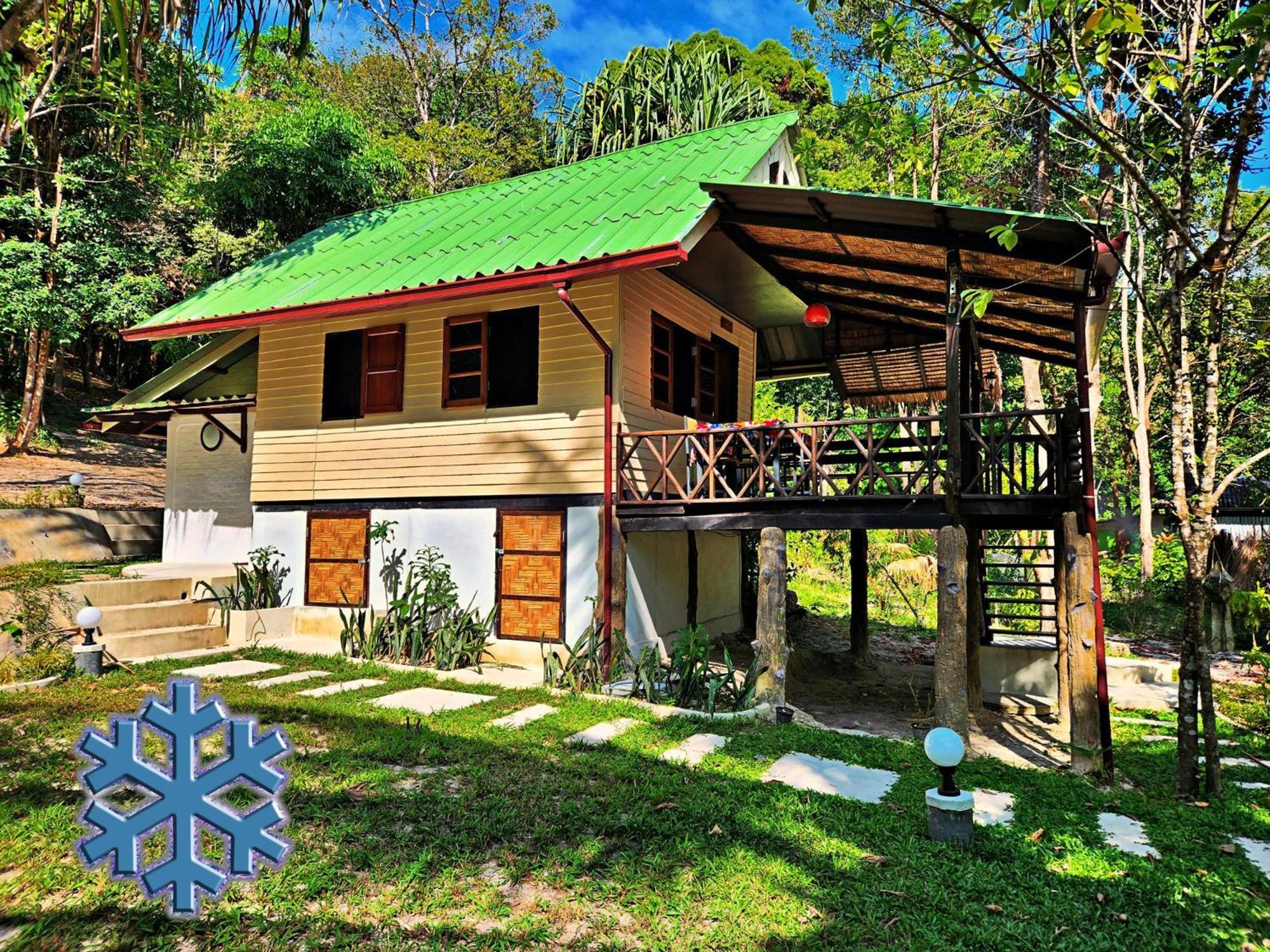 Flower Power Farm Village Koh Phayam Habitación foto