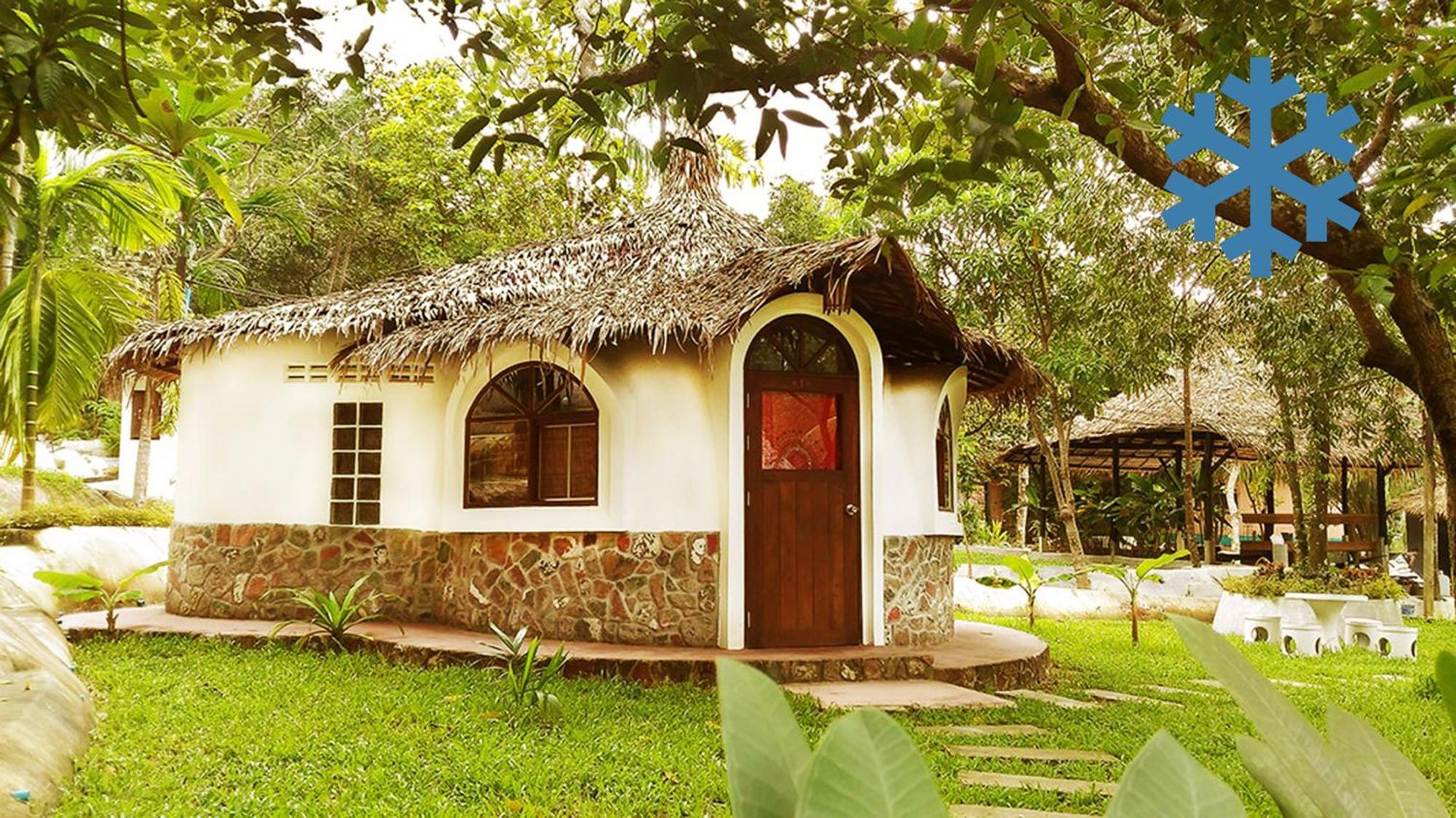 Flower Power Farm Village Koh Phayam Habitación foto